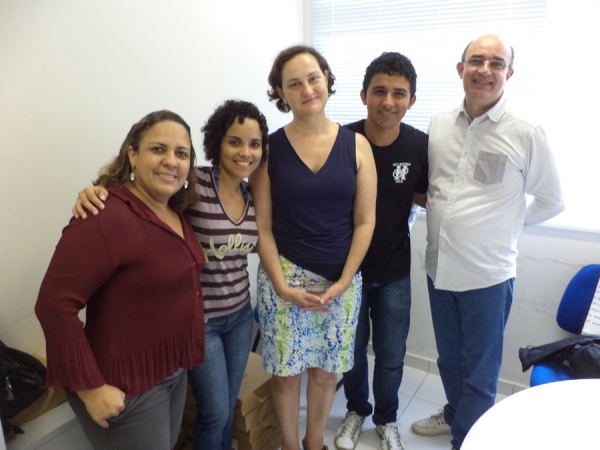 Após entrevista com a Prof Regina Horta Duarte
